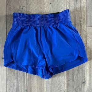 Running shorts size sm